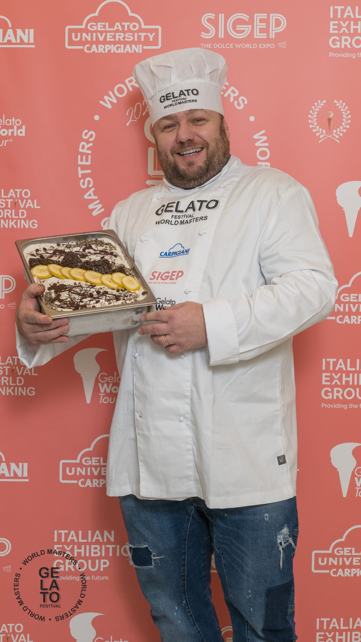 Vlastník PEPE se zmrzlinou